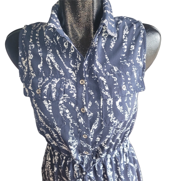 Mario Serrani Navy and White Patterned Sleeveless Dress S - Picture 2 of 7